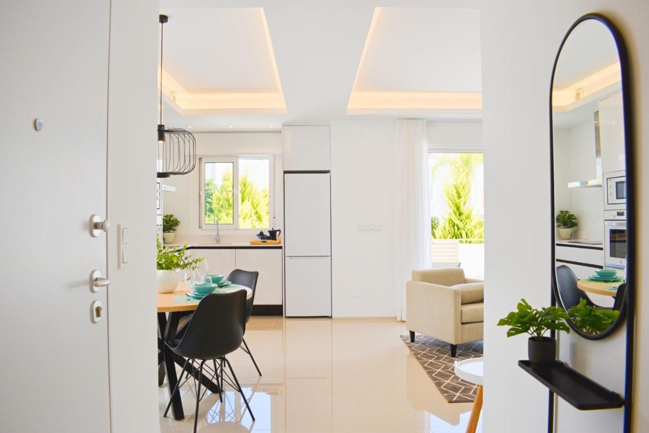 New Build Apartment On Beautiful Modern Complex โรฮาเลส ภายนอก รูปภาพ