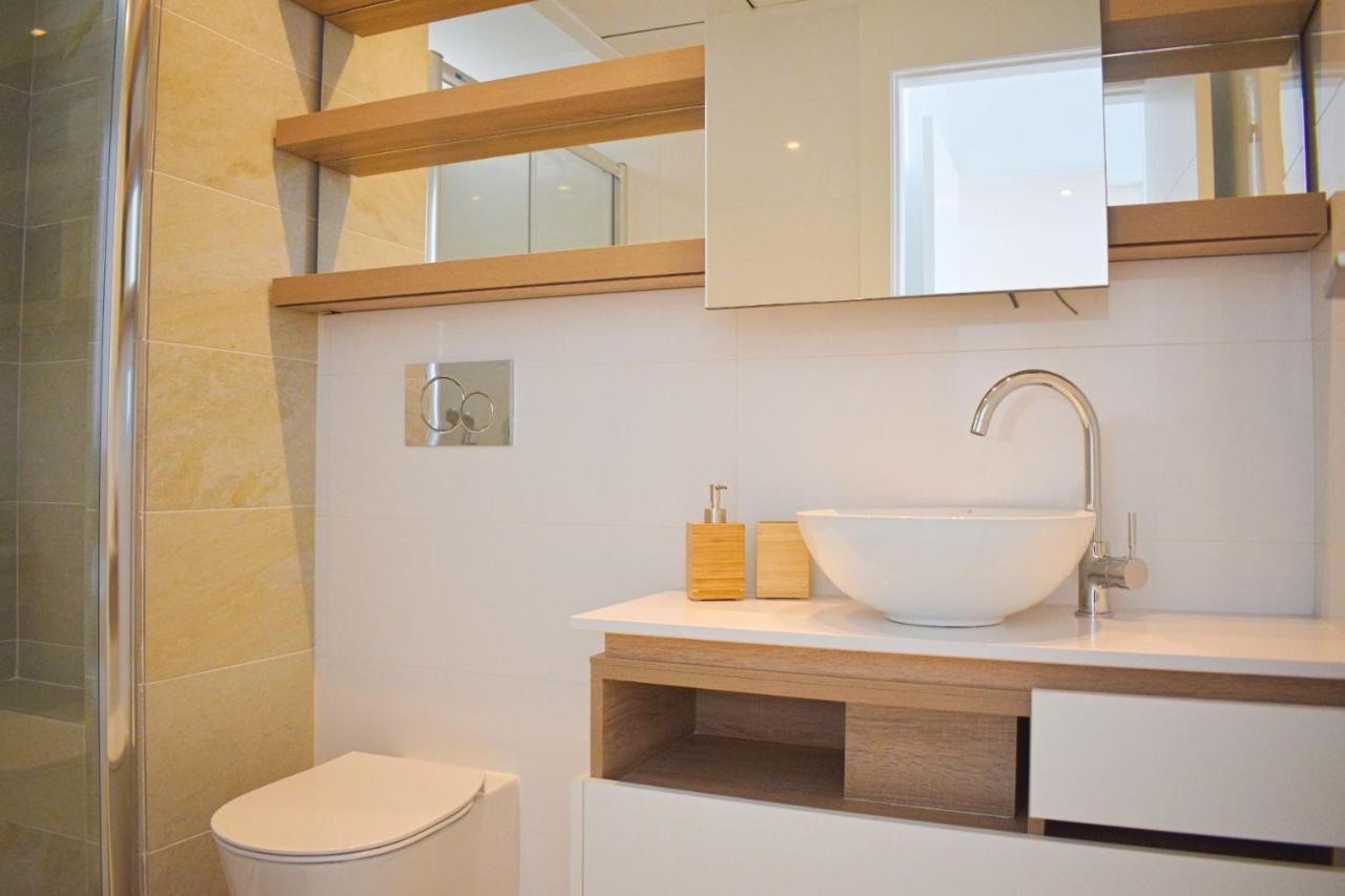 New Build Apartment On Beautiful Modern Complex โรฮาเลส ภายนอก รูปภาพ