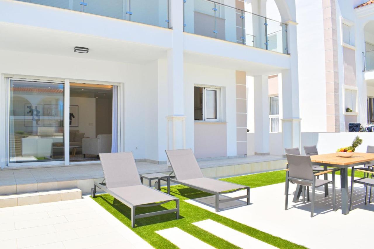 New Build Apartment On Beautiful Modern Complex โรฮาเลส ภายนอก รูปภาพ